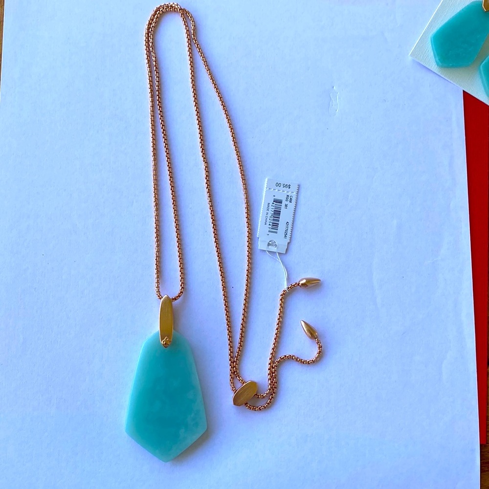 Kendra Scott Rose Gld Cam Necklace